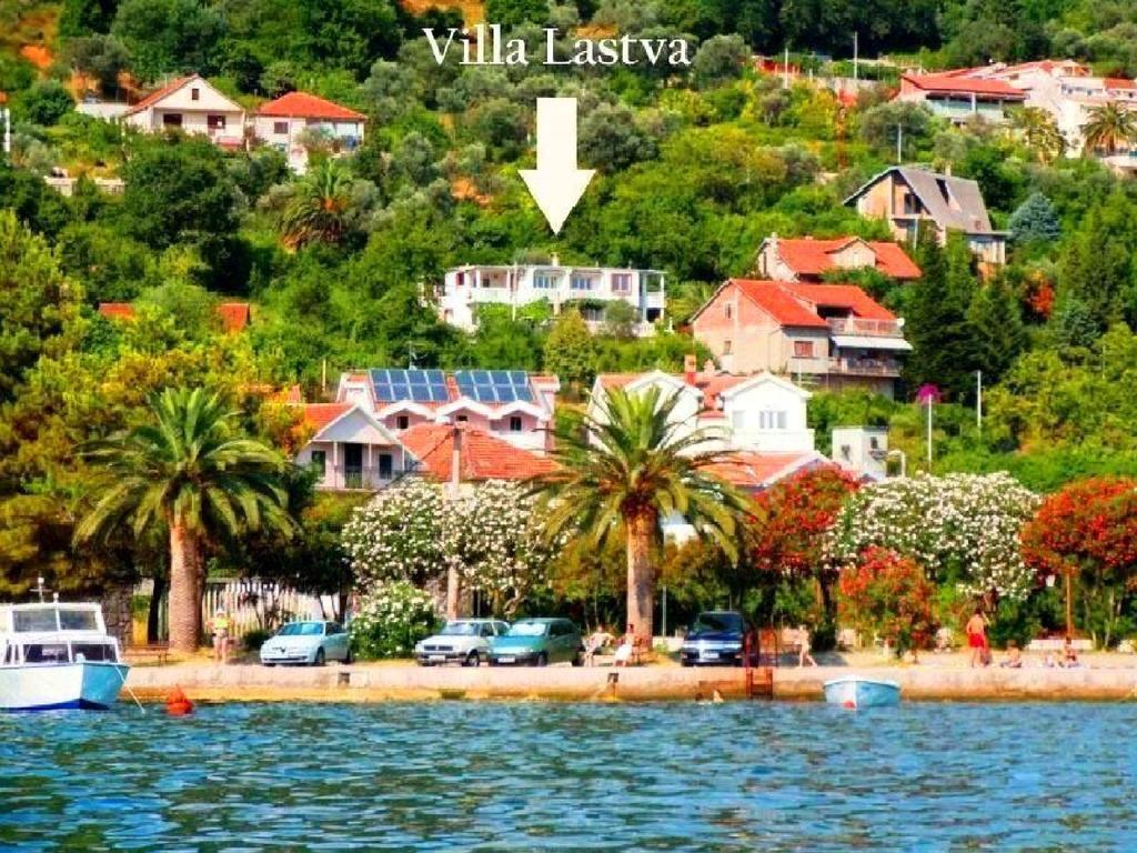 Villa Lastva Apartments Тиват Экстерьер фото